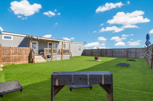 108 Daniel DR, Bertram, TX 78605