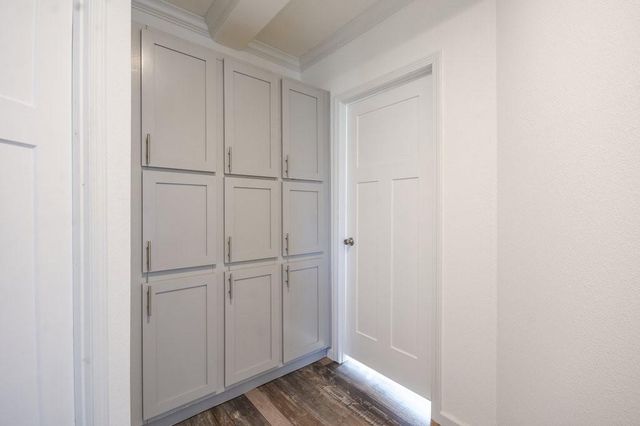 108 Daniel DR, Bertram, TX 78605