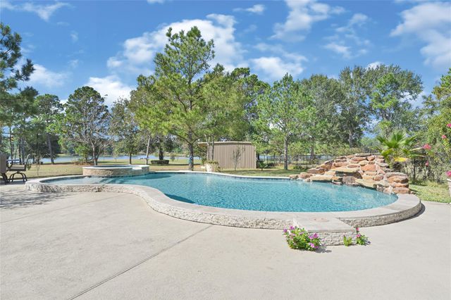 19363 Desna Drive, Porter, TX 77365