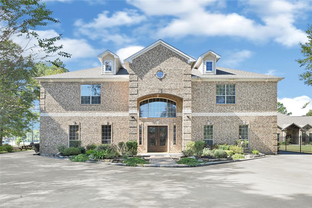 19363 Desna Drive, Porter, TX 77365