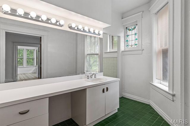 1722-28 Waverly Place, St Louis, MO 63104