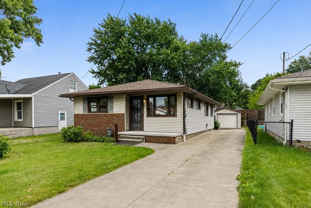681 Newton Avenue, Barberton, OH 44203