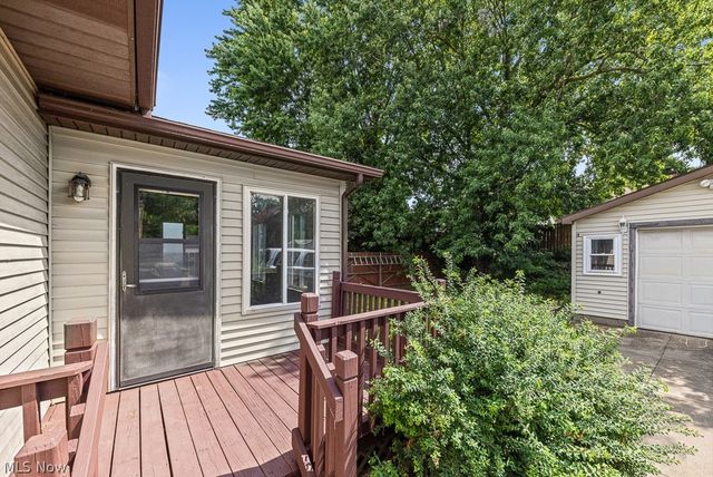 681 Newton Avenue, Barberton, OH 44203