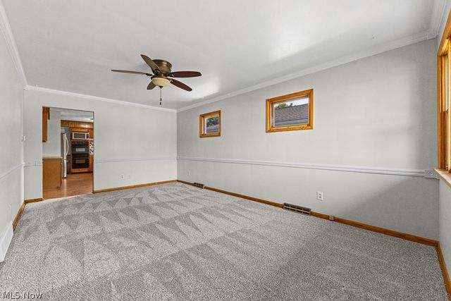 681 Newton Avenue, Barberton, OH 44203