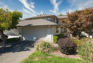 577 6th St W, Sonoma, CA 95476