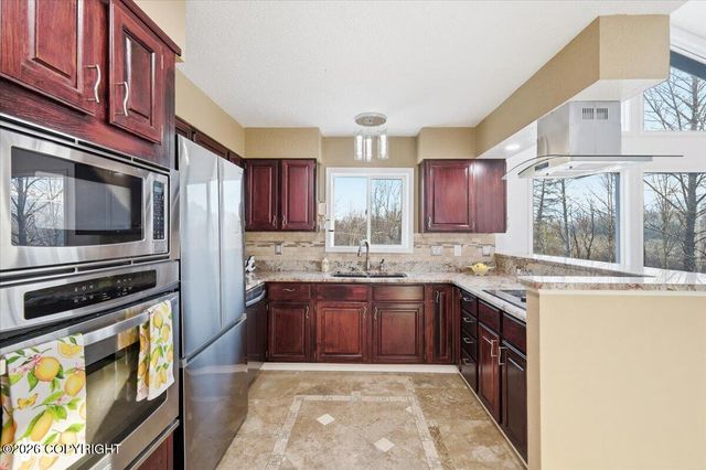 850 S Joanne Drive, Palmer, AK 99645