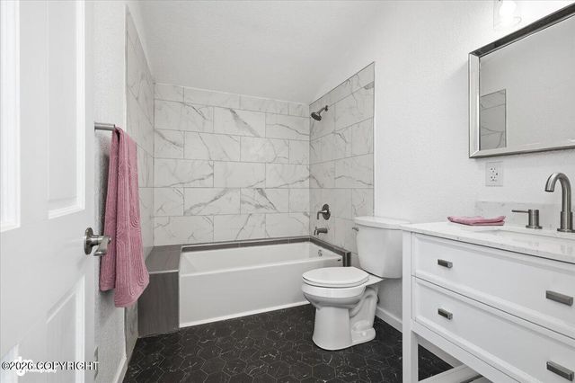 850 S Joanne Drive, Palmer, AK 99645