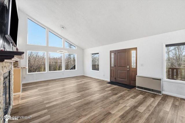 850 S Joanne Drive, Palmer, AK 99645