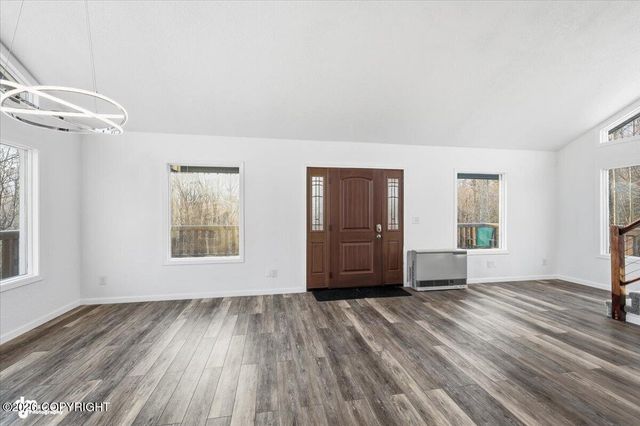 850 S Joanne Drive, Palmer, AK 99645