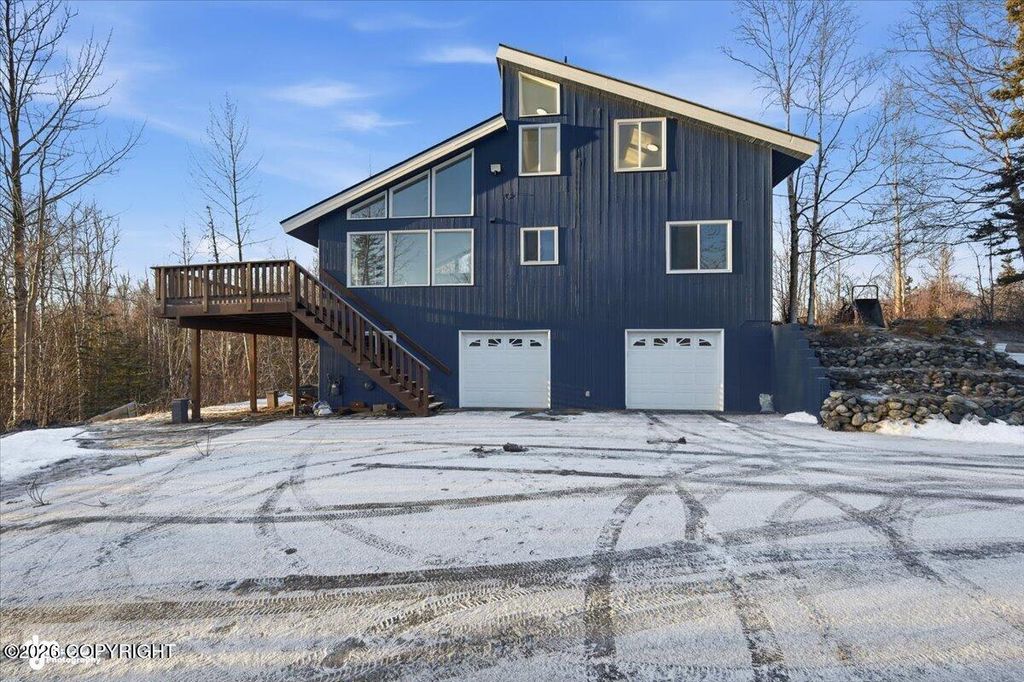 850 S Joanne Drive, Palmer, AK 99645