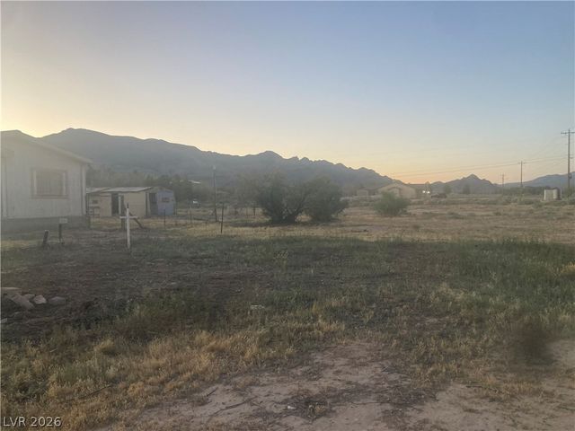 2020 Tonya Drive, Pahrump, NV 89060