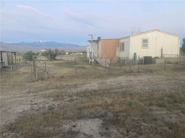 2020 Tonya Drive, Pahrump, NV 89060