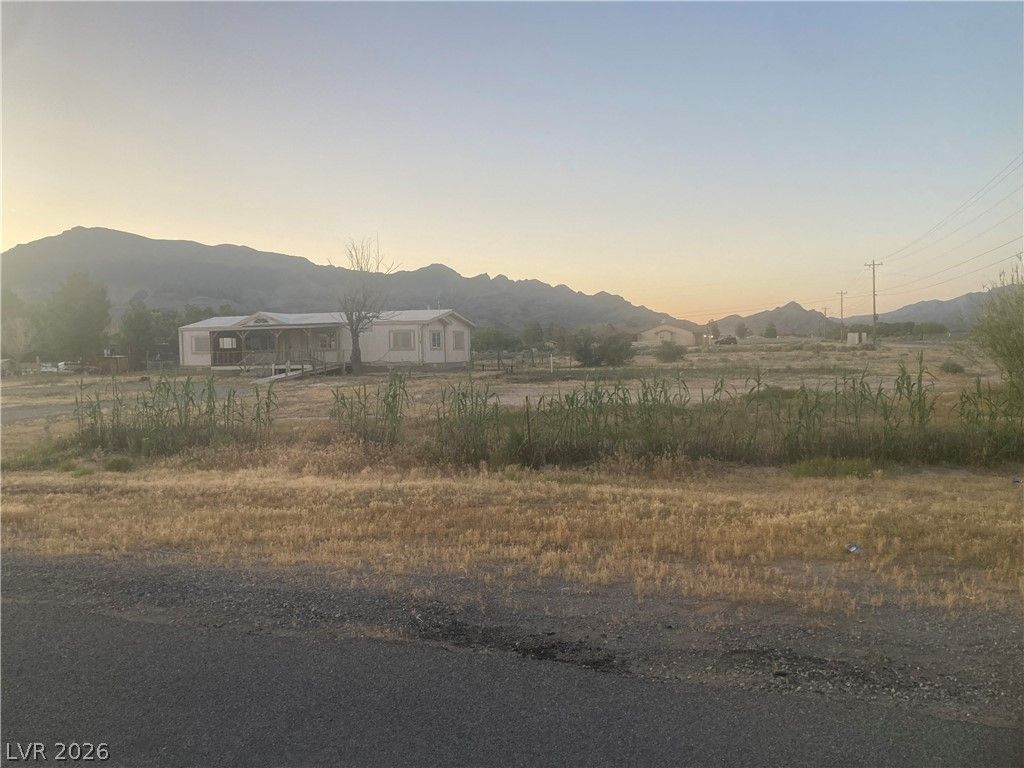 2020 Tonya Drive, Pahrump, NV 89060