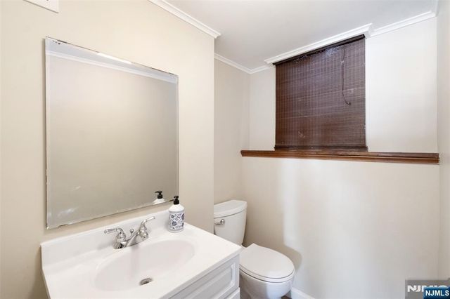 75 Cypress Road, Dumont, NJ 07628