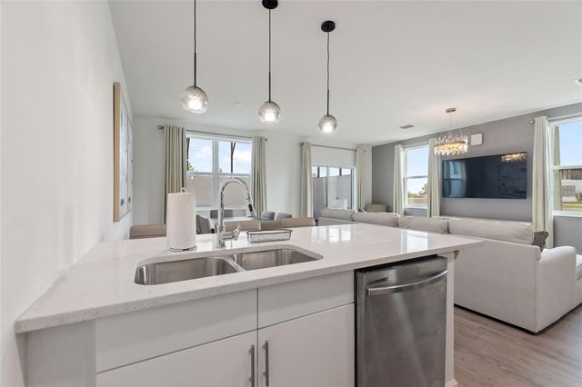 608 TRIKOMO DRIVE, Davenport, FL 33896