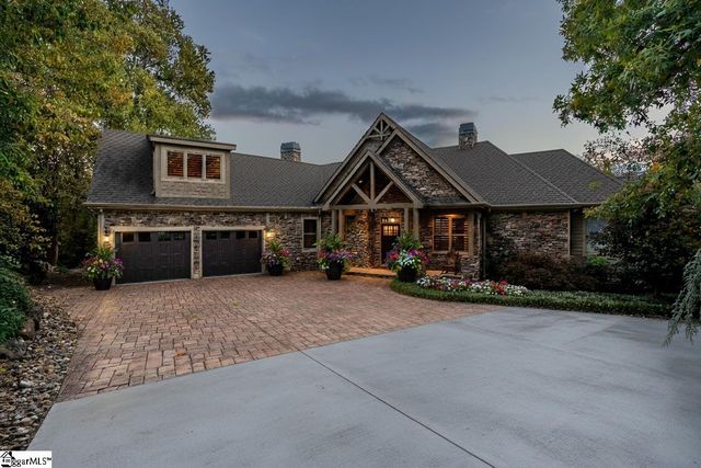 94 Eagle Rock Road, Landrum, SC 29356