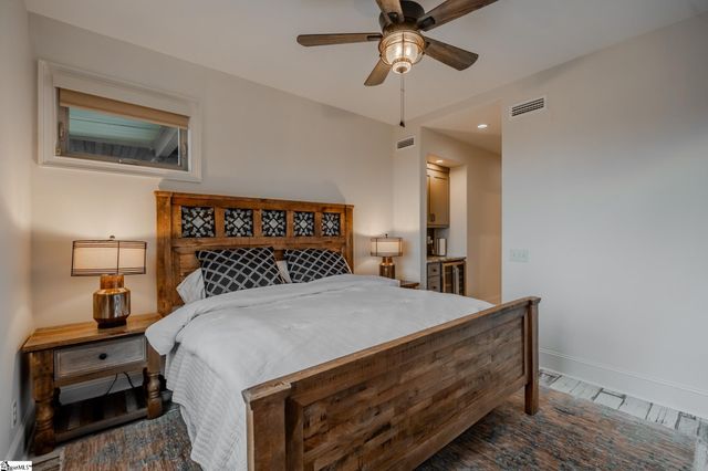 94 Eagle Rock Road, Landrum, SC 29356