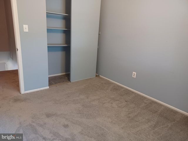 403 ROBERTS LN, Marlton, NJ 08053