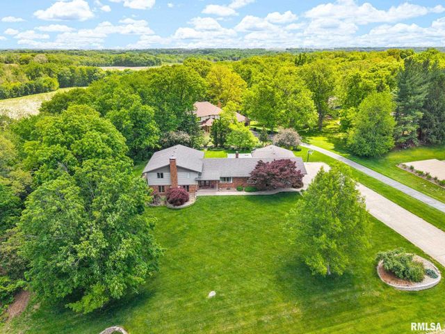 1450 NE WINDERMERE Drive, Tremont, IL 61568