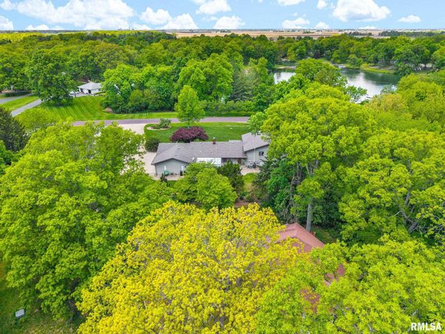 1450 NE WINDERMERE Drive, Tremont, IL 61568