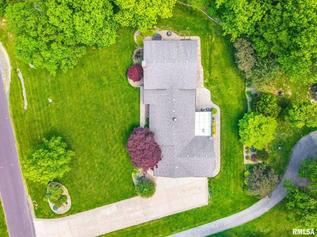 1450 NE WINDERMERE Drive, Tremont, IL 61568