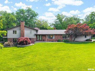 1450 NE WINDERMERE Drive, Tremont, IL 61568