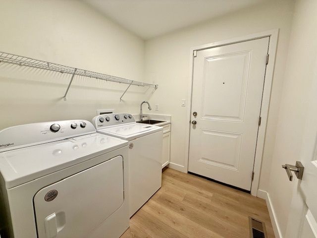 709 N Abbey Road, Urbana, IL 61802