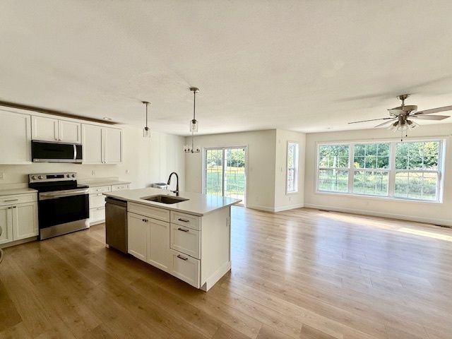 709 N Abbey Road, Urbana, IL 61802