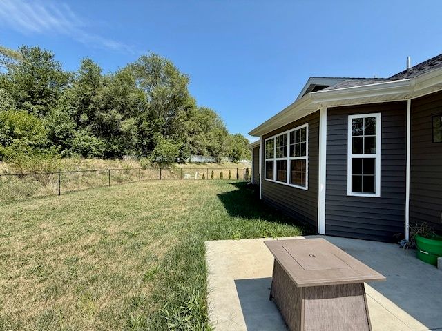 709 N Abbey Road, Urbana, IL 61802