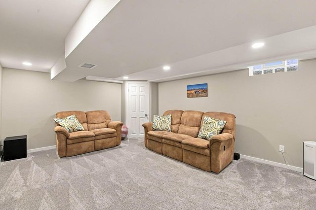 213 Richard STREET, Waukesha, WI 53189