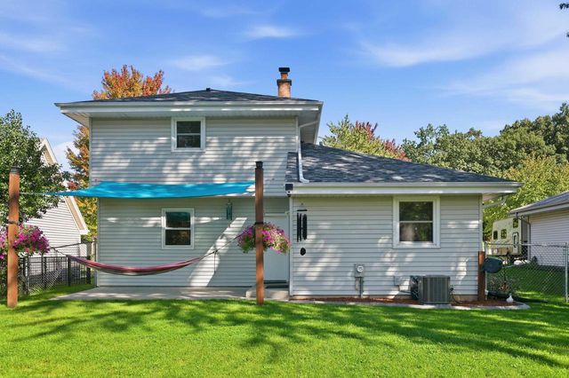 213 Richard STREET, Waukesha, WI 53189