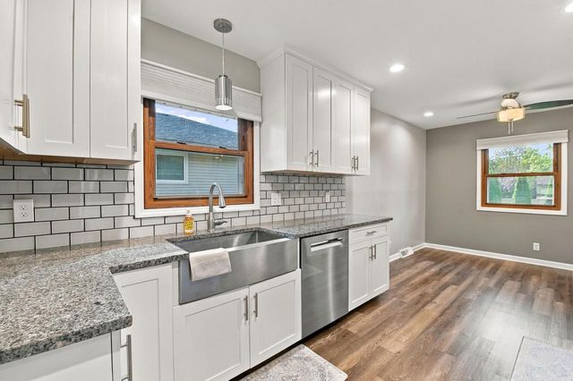 213 Richard STREET, Waukesha, WI 53189