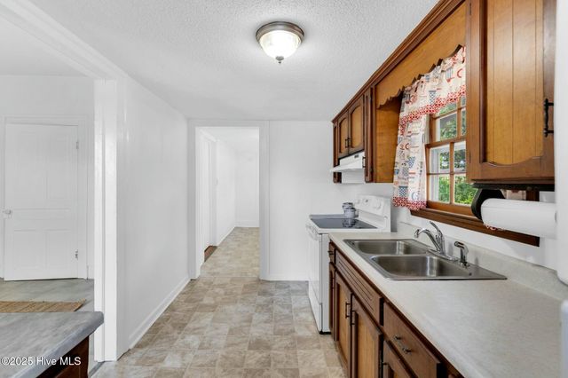 310 Chicopee Road, Benson, NC 27504