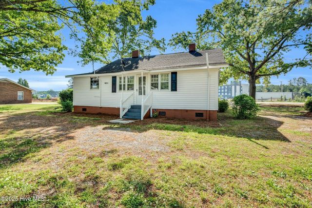 310 Chicopee Road, Benson, NC 27504
