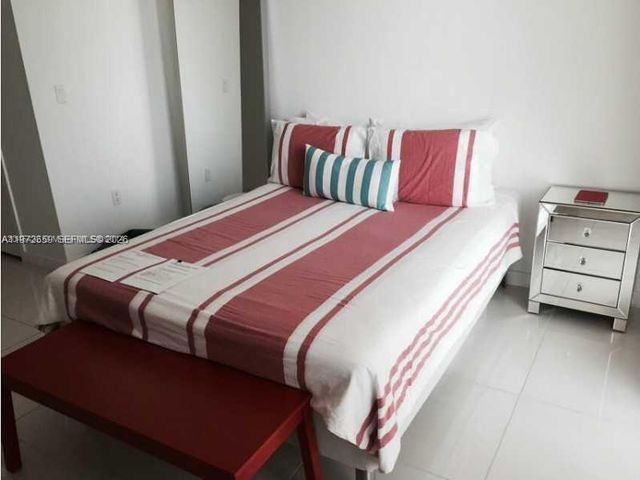 1111 SW 1st Ave 3724-N, Miami, FL 33130