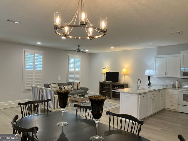 905 SE Wayne Street No Street Suffix 40-B, Darien, GA 31305