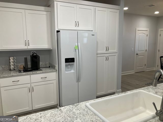 905 SE Wayne Street No Street Suffix 40-B, Darien, GA 31305