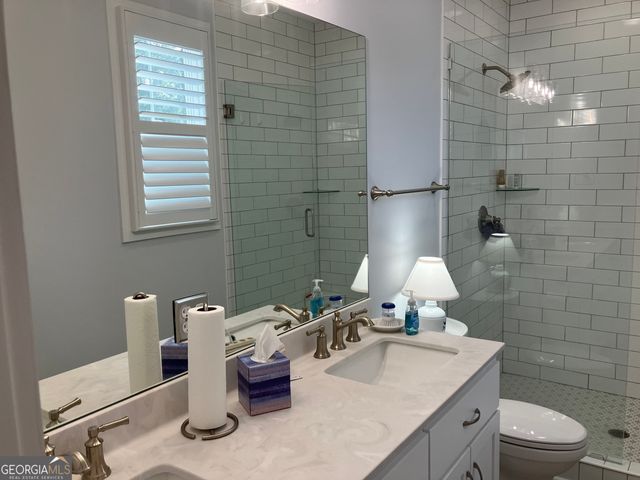 905 SE Wayne Street No Street Suffix 40-B, Darien, GA 31305