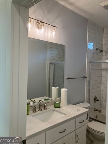 905 SE Wayne Street No Street Suffix 40-B, Darien, GA 31305