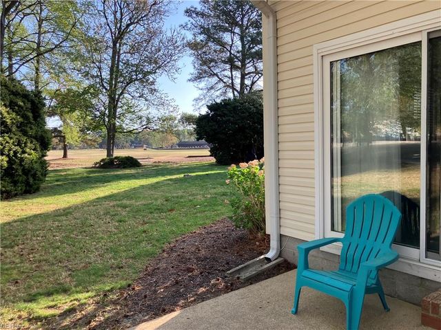 1309 Fairways Lookout Apt B, Chesapeake, VA 23320