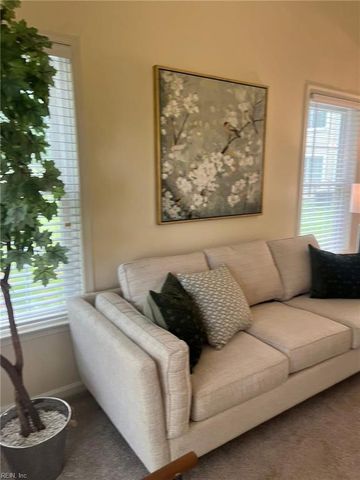 1309 Fairways Lookout Apt B, Chesapeake, VA 23320