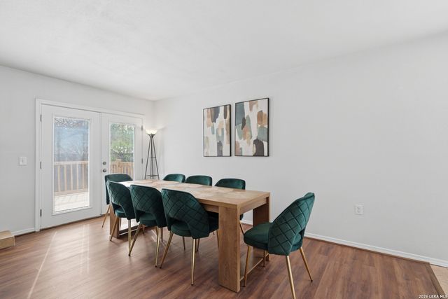 5806 Valley Forge, San Antonio, TX 78233