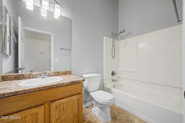 701 W Buist Avenue, Phoenix, AZ 85041