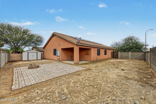 701 W Buist Avenue, Phoenix, AZ 85041