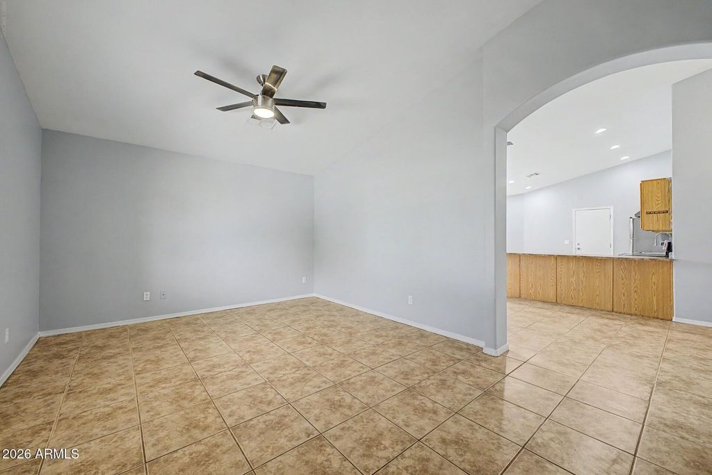 701 W Buist Avenue, Phoenix, AZ 85041 — photo 4