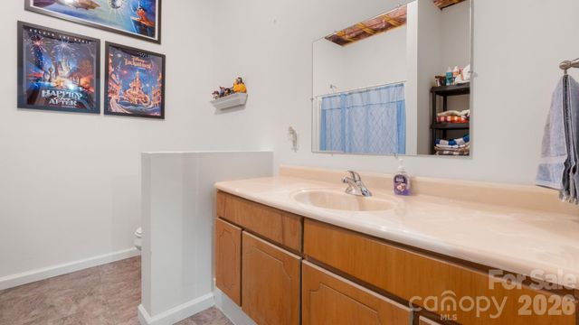 2853 Wimbledon Drive, Gastonia, NC 28056