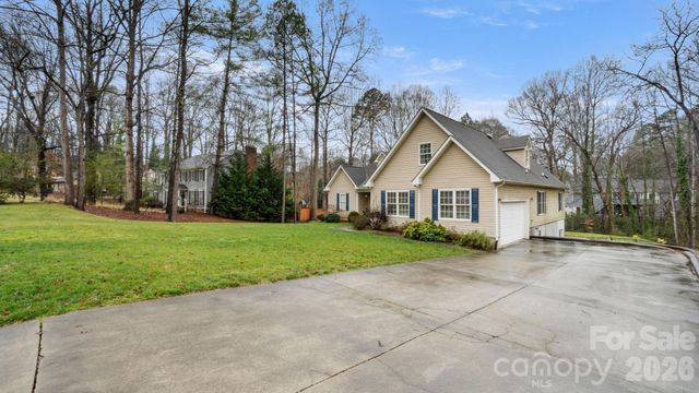 2853 Wimbledon Drive, Gastonia, NC 28056