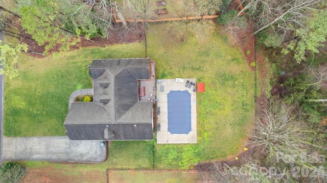 2853 Wimbledon Drive, Gastonia, NC 28056