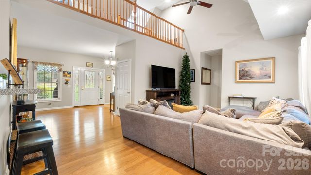 2853 Wimbledon Drive, Gastonia, NC 28056