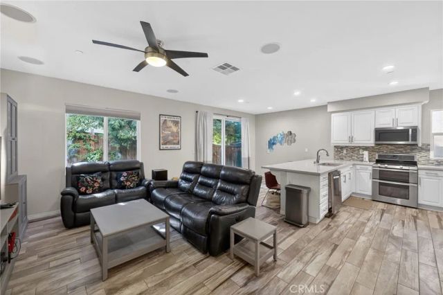 9604 Caminito Macklin, Lakeside, CA 92040